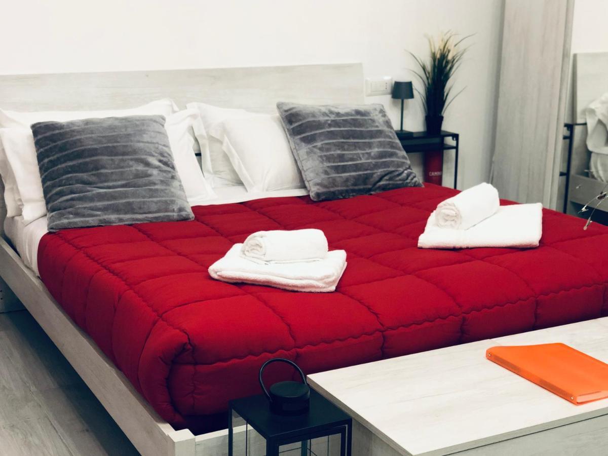 Duomo-Sesto M1 Relax Campari Wi-Fi & Netflix Apartment Sesto San Giovanni Luaran gambar