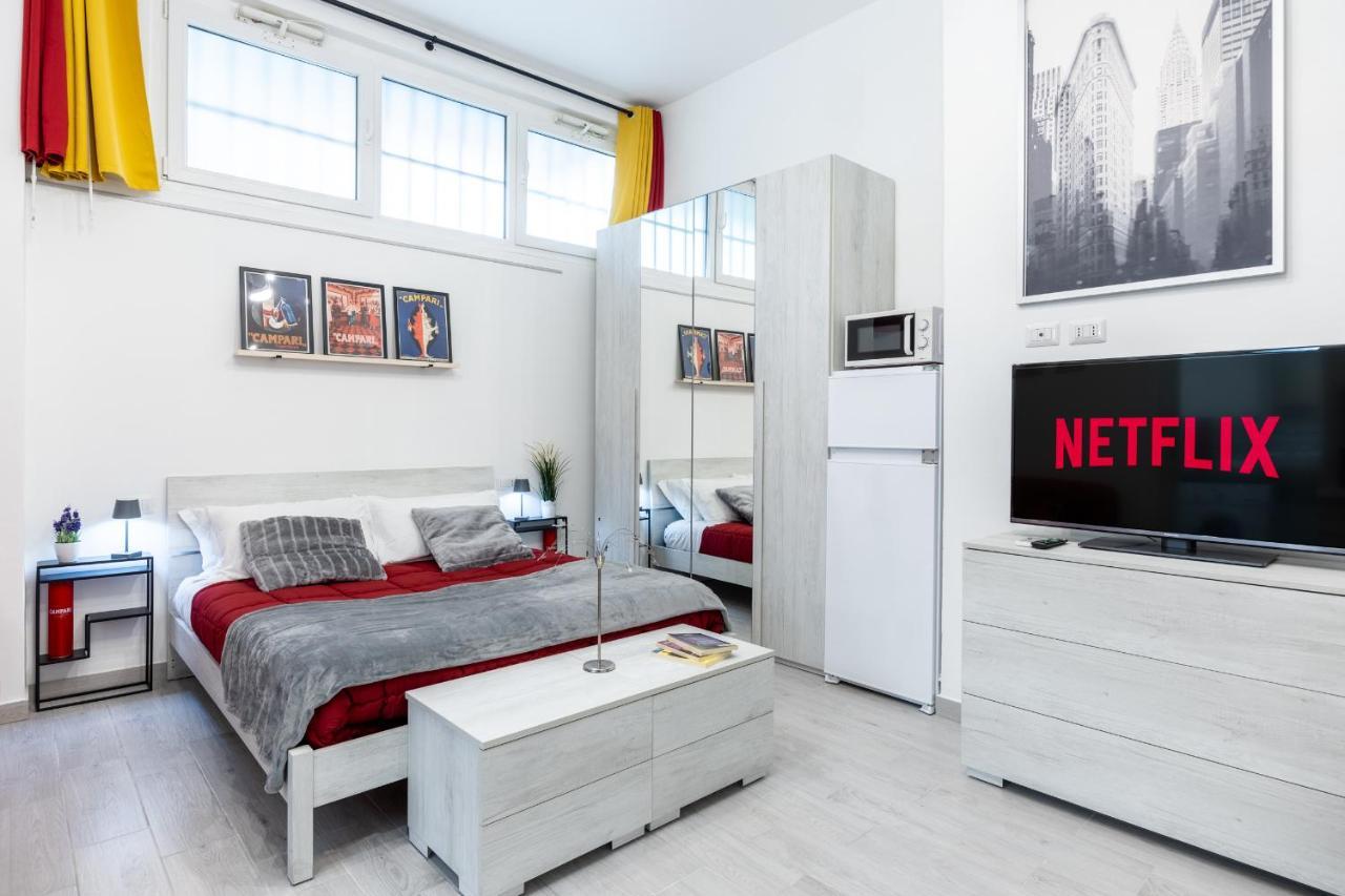 Duomo-Sesto M1 Relax Campari Wi-Fi & Netflix Apartment Sesto San Giovanni Luaran gambar